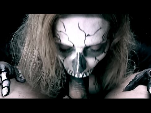 ❤️ Demon nighean sucking cock le a beul dubh agus slugadh cum. ❤️  Gnè càileachd  leinn  ❌❤